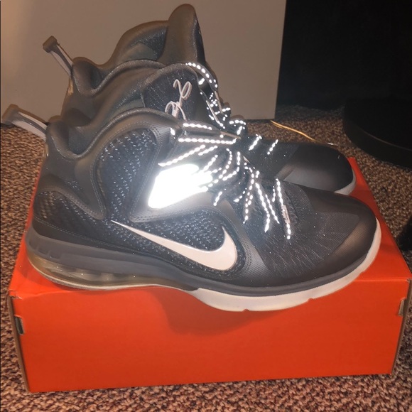 Lebron 9 Cool grey - Picture 3 of 5